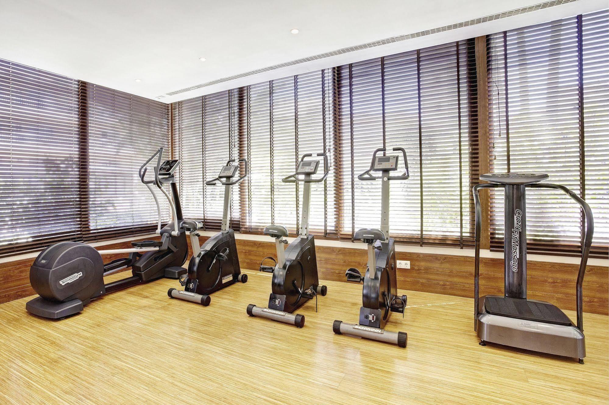 Apart-hotel Grupotel Nilo & 4*